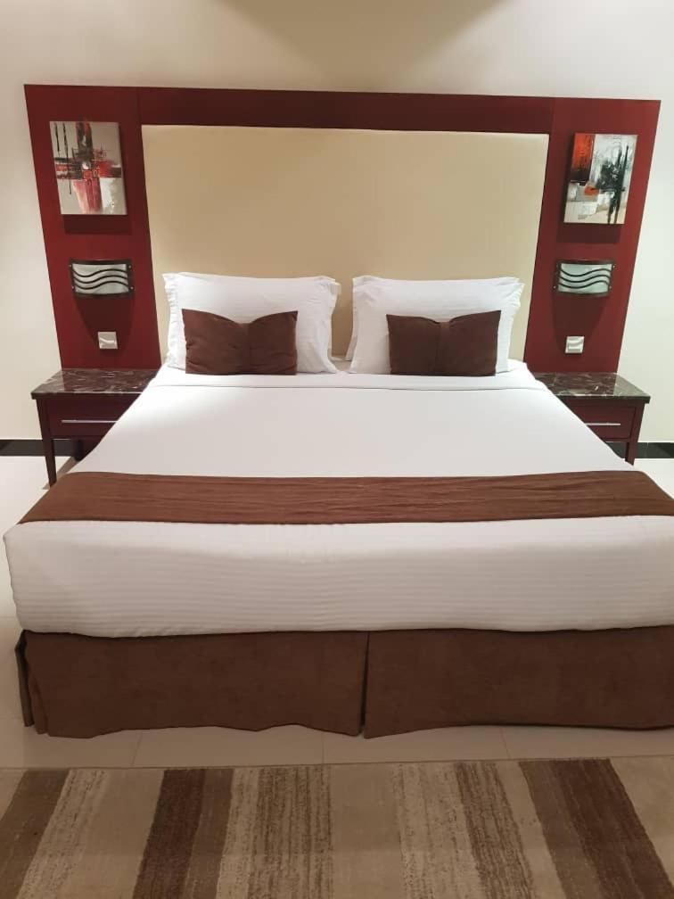 อัลมูฮัยดบ์ นัดวะอ์ อพาร์ตโฮเต็ล Aparthotel ริยาดห์ ภายนอก รูปภาพ